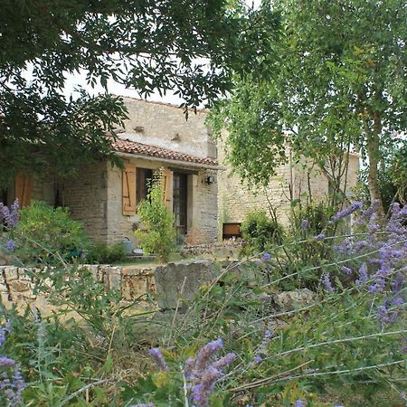 Gite Des Chouettes Muron Exterior foto